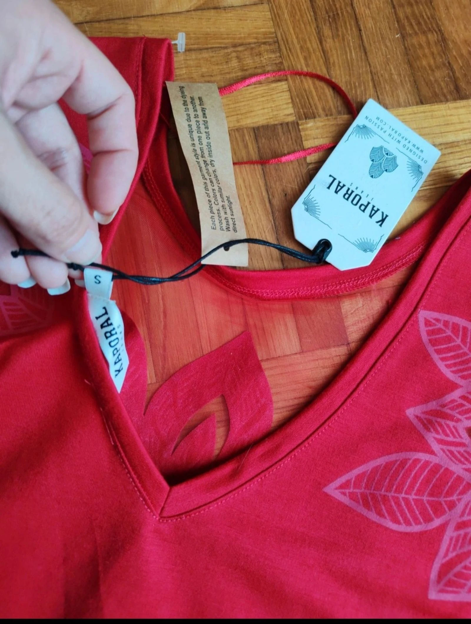 Tee-shirt vermelho Kaporal S novo – photo 5